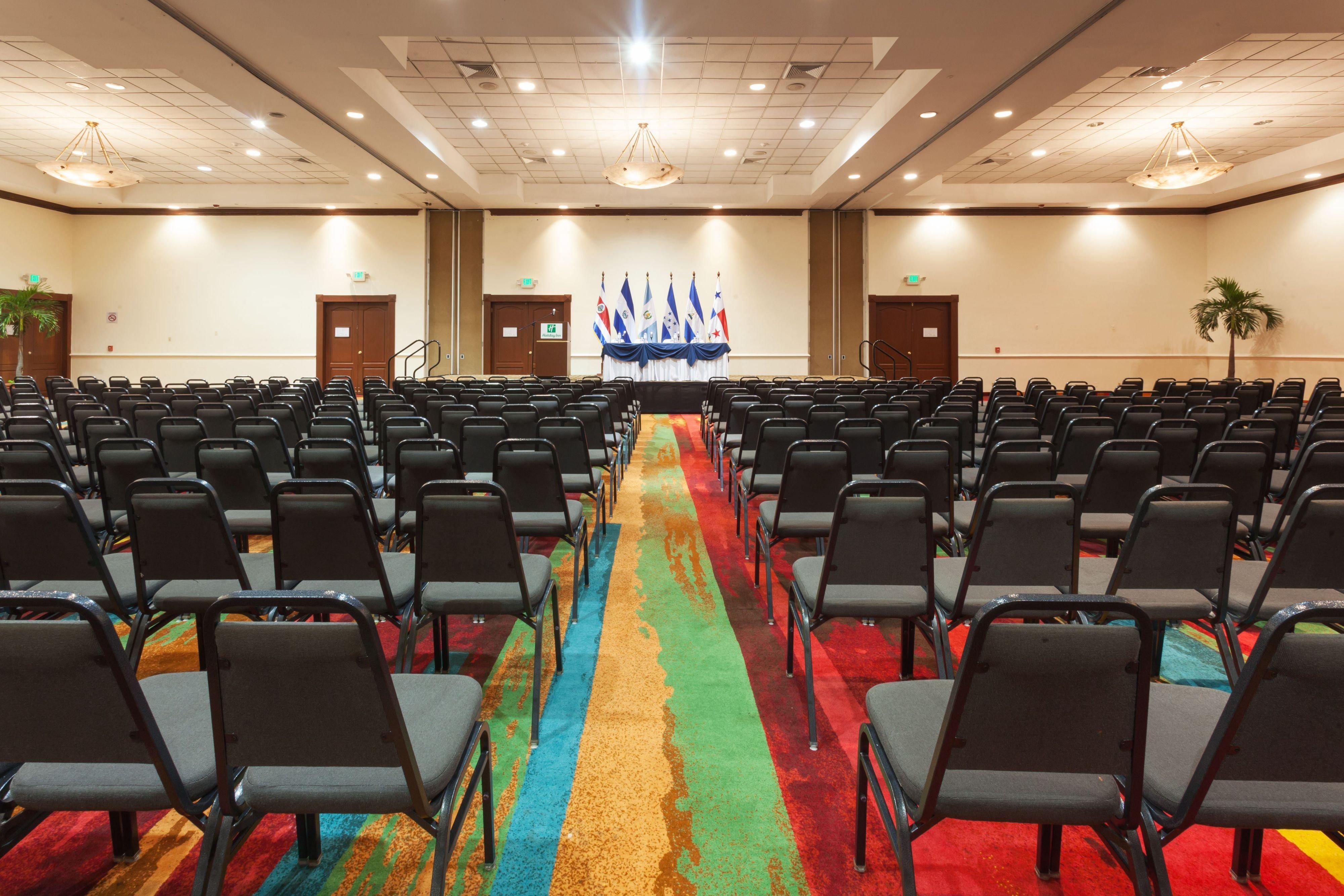 Holiday Inn San Salvador By Ihg מראה חיצוני תמונה