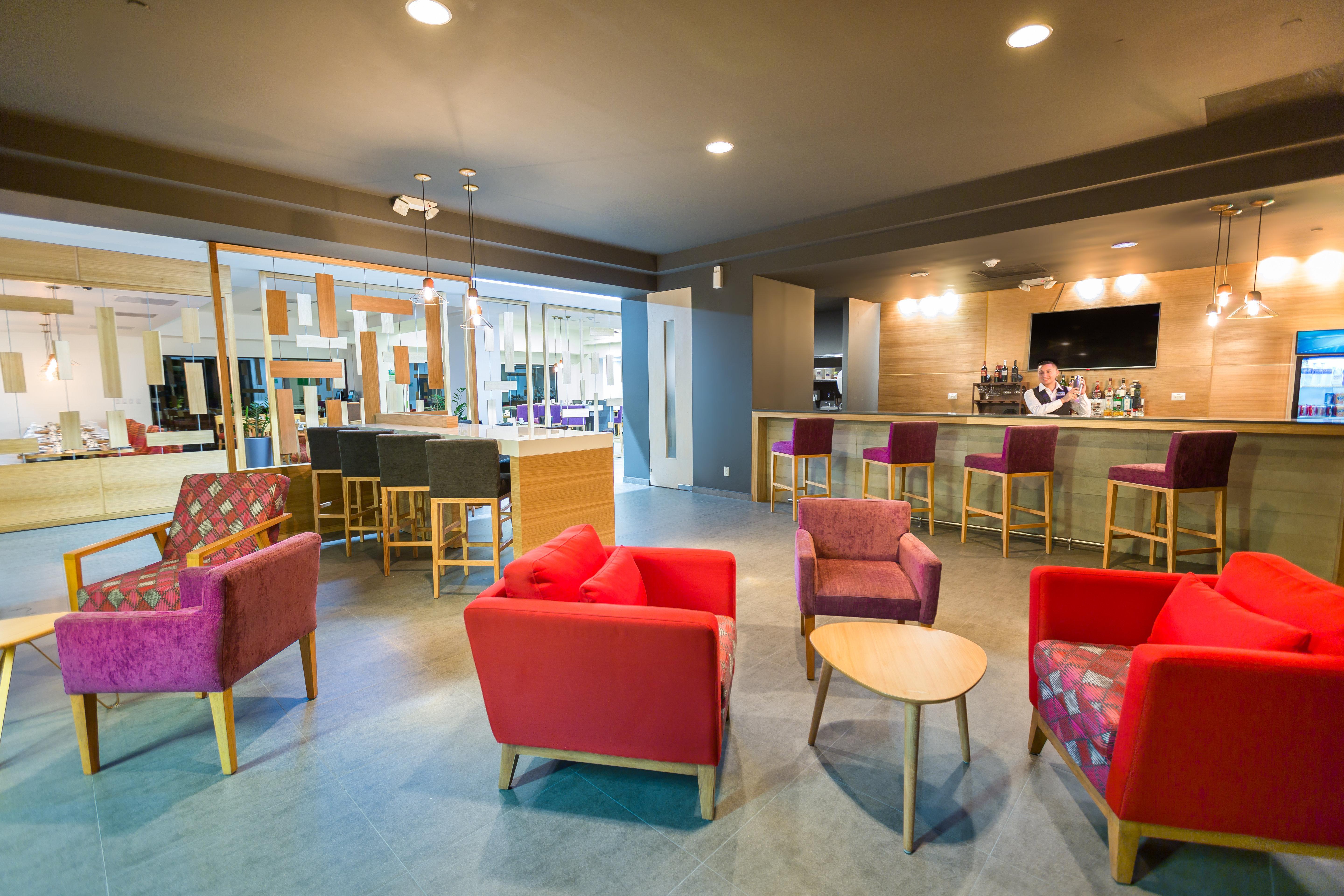 Holiday Inn San Salvador By Ihg מראה חיצוני תמונה