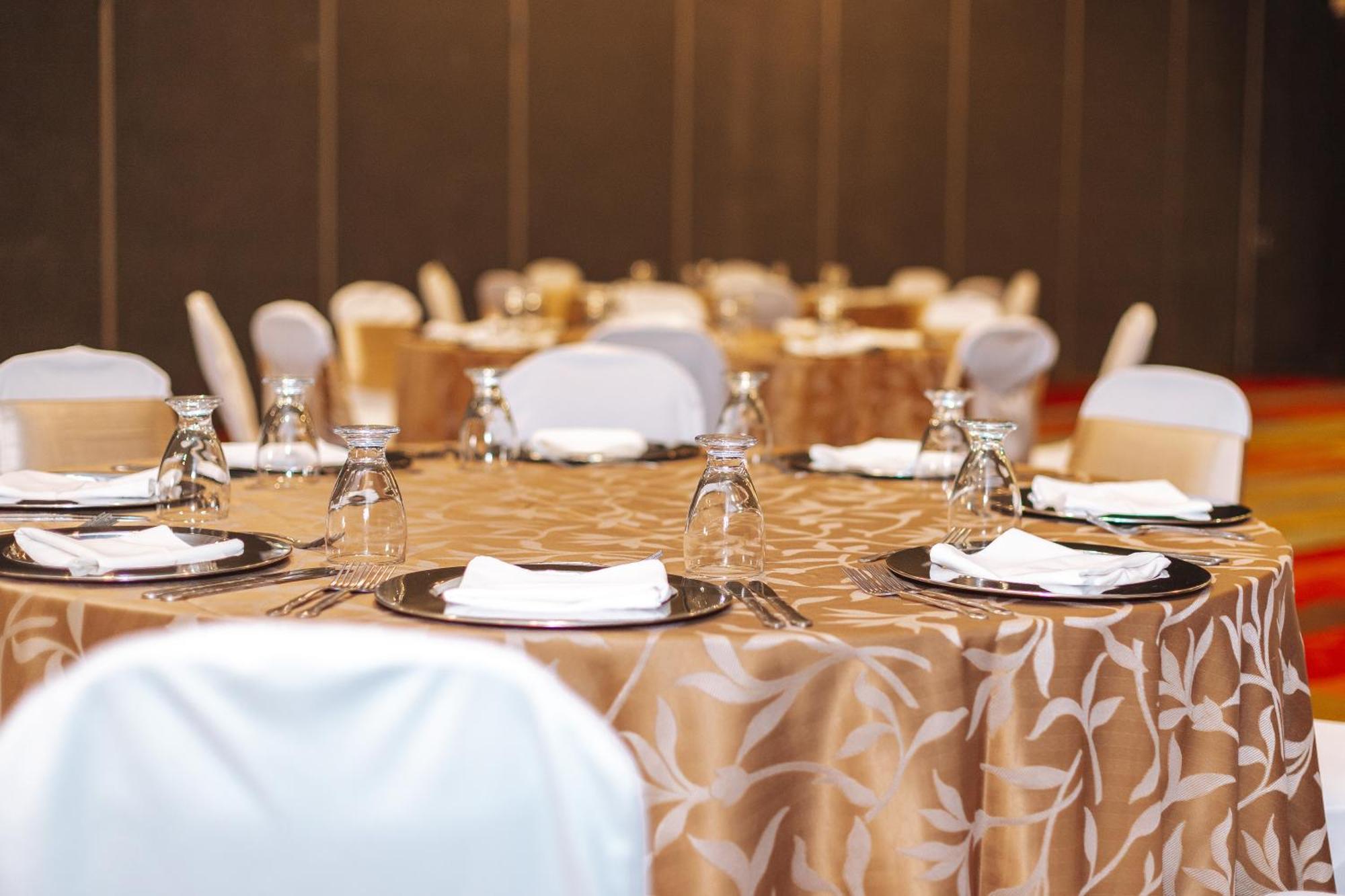 Holiday Inn San Salvador By Ihg מראה חיצוני תמונה